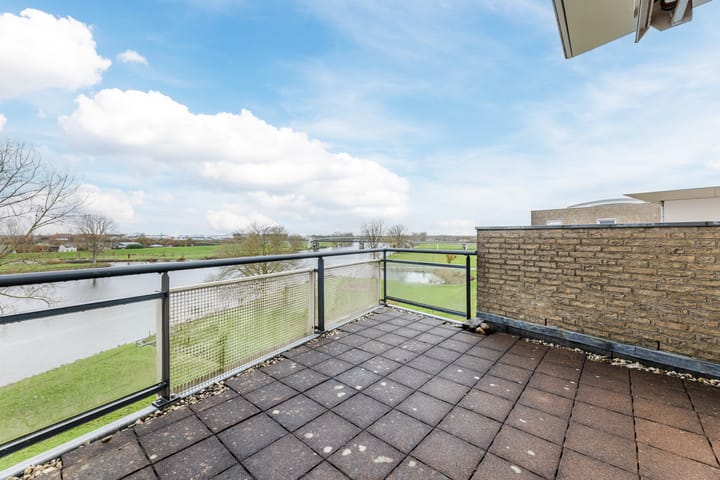 Photo 3 of Maasstaete 73