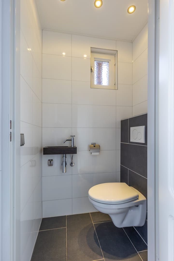 Foto 5 van Burg Kurversstraat 15