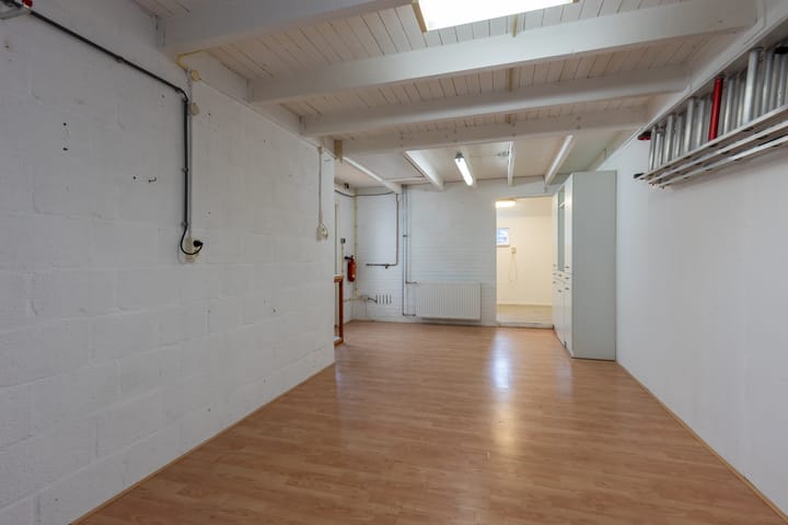 Foto 20 van Burg Kurversstraat 15