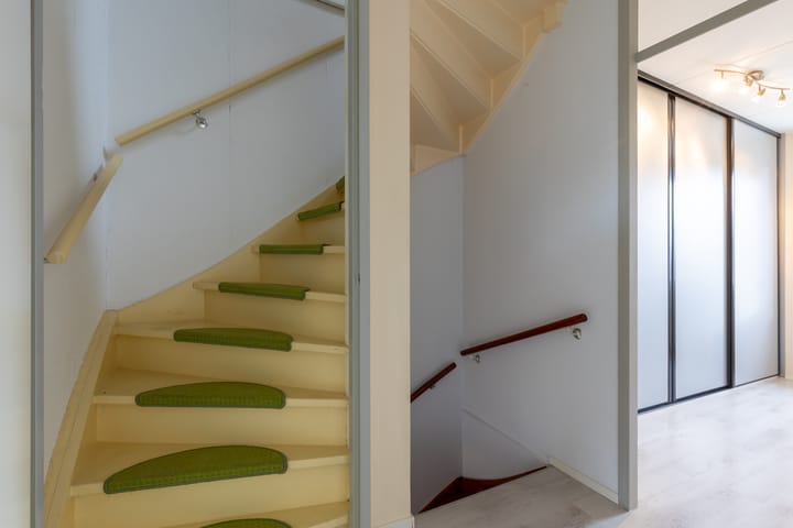 Foto 28 van Burg Kurversstraat 15