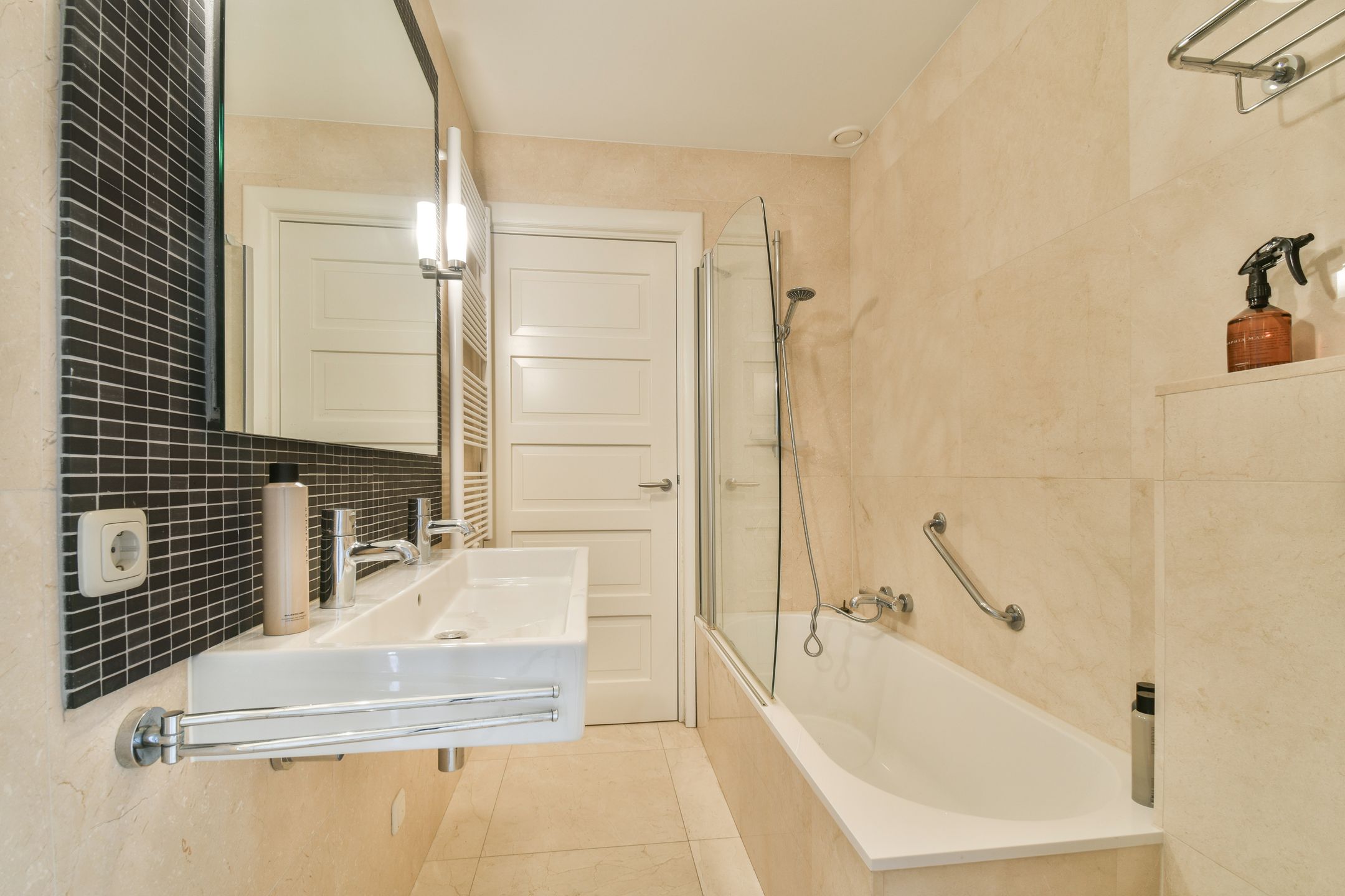 Foto 39 van Koningin Astrid Boulevard 67