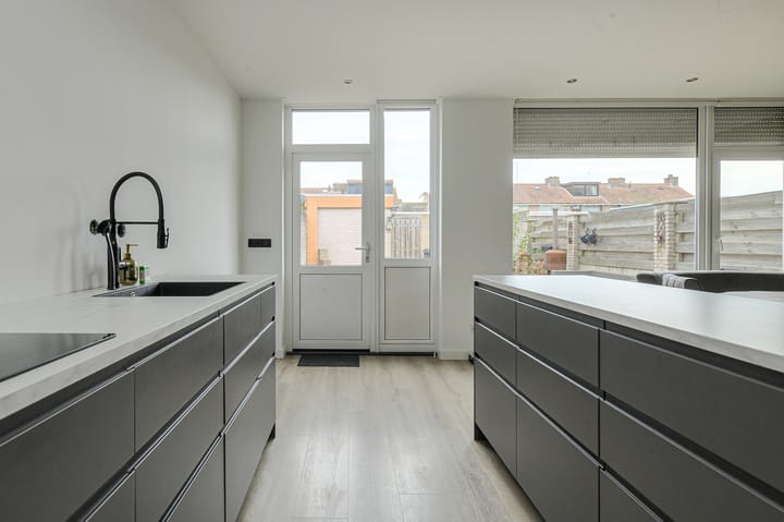 Photo 12 of Baai 108