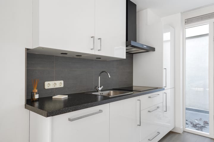 Photo 10 of Daendelsstraat 33