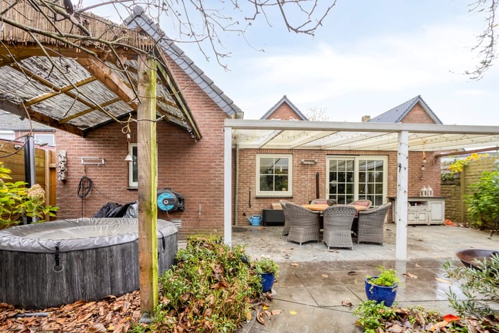 Photo 28 of Kerkstraat 39