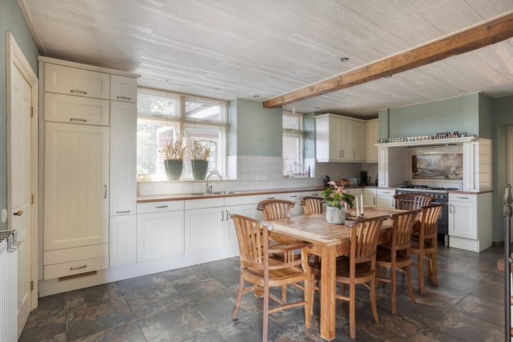 Photo 14 of Nieuweweg 6