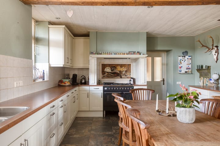 Photo 16 of Nieuweweg 6