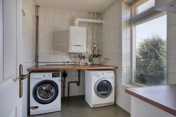 Photo 19 of Nieuweweg 6