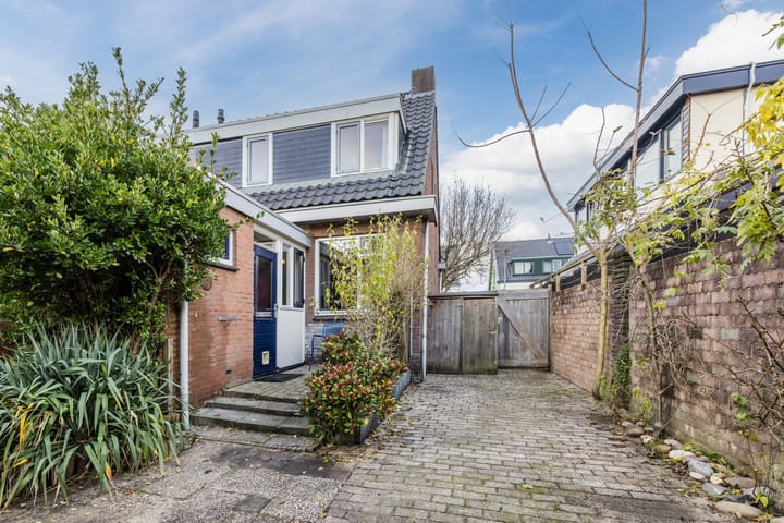 Photo 3 of Looierstraat 7