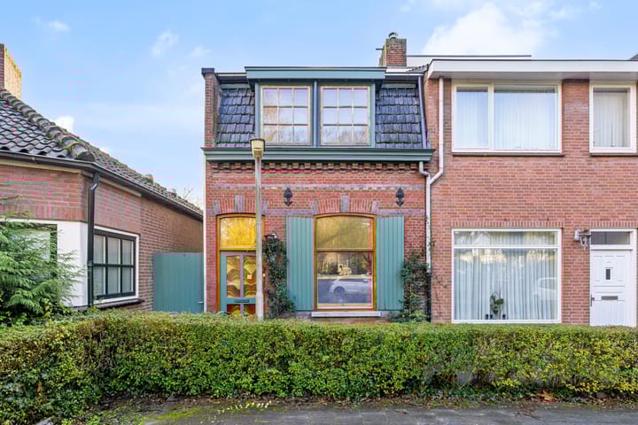 Sint Josephstraat 18