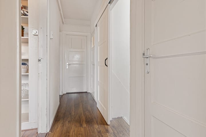 Foto 9 van Van Swinderenstraat 19-B