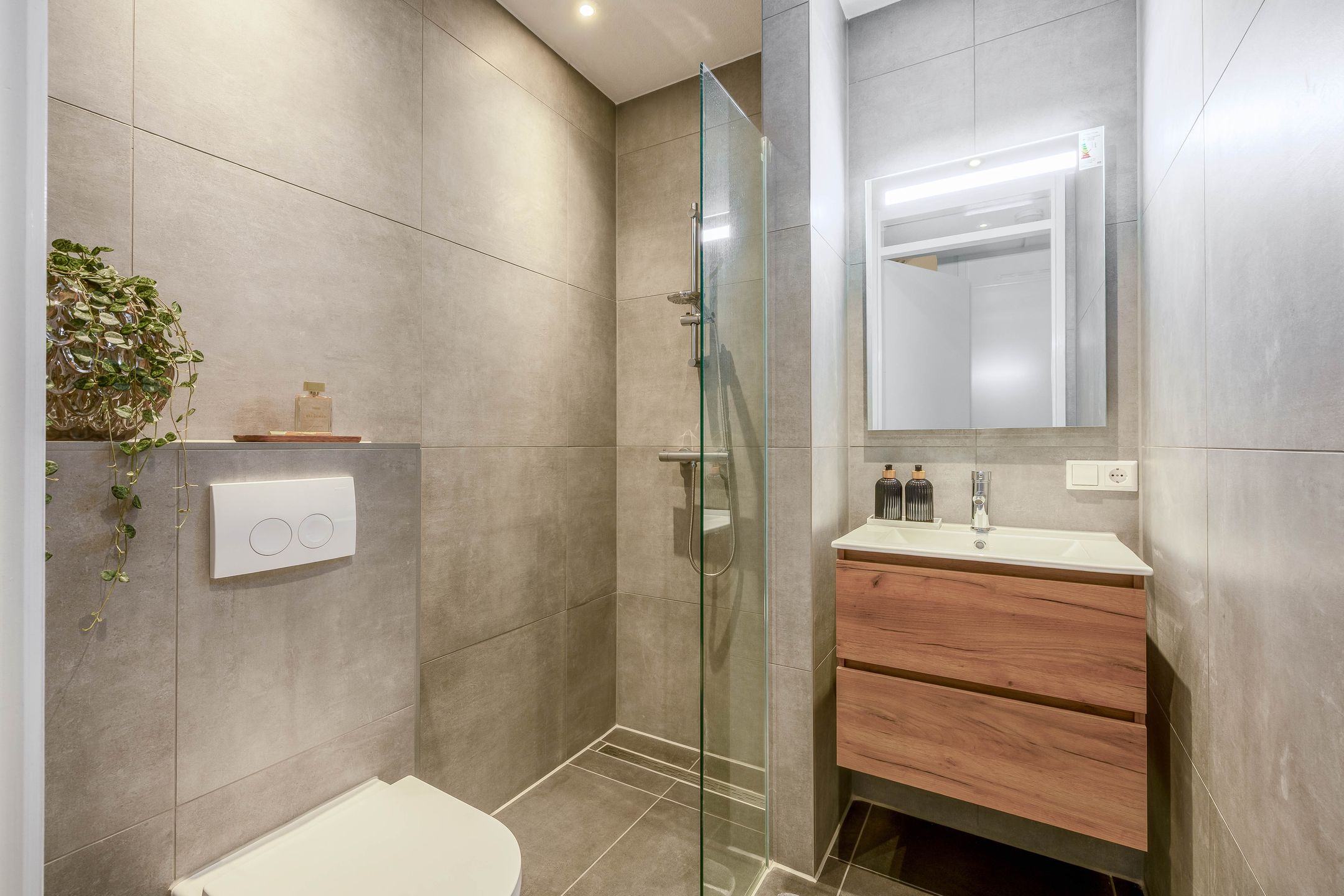 Foto 9 van Poststraat 25