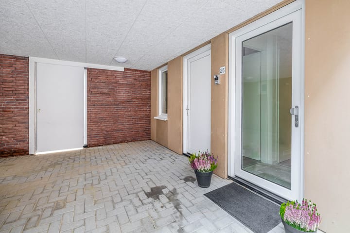 Foto 14 van Poststraat 25