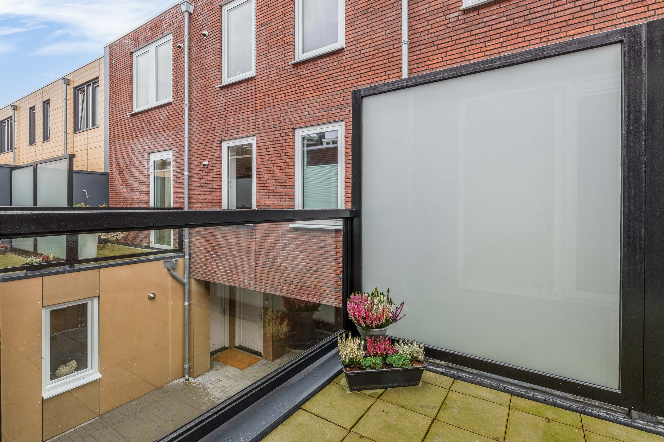 Foto 30 van Poststraat 25