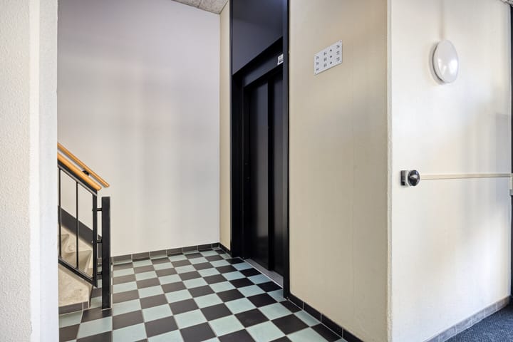 Photo 9 of Stadserf 72