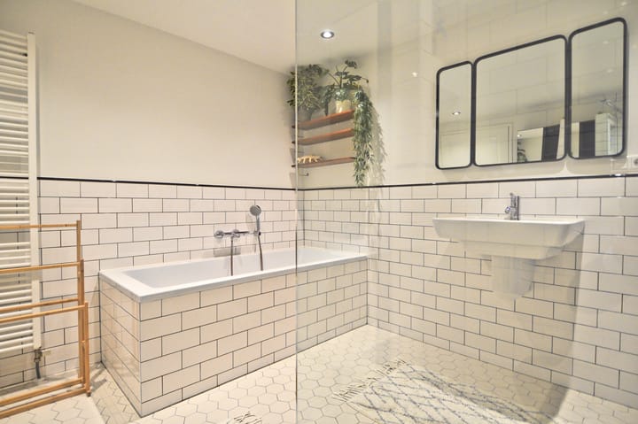 Photo 28 of Nova Zemblastraat 12-F