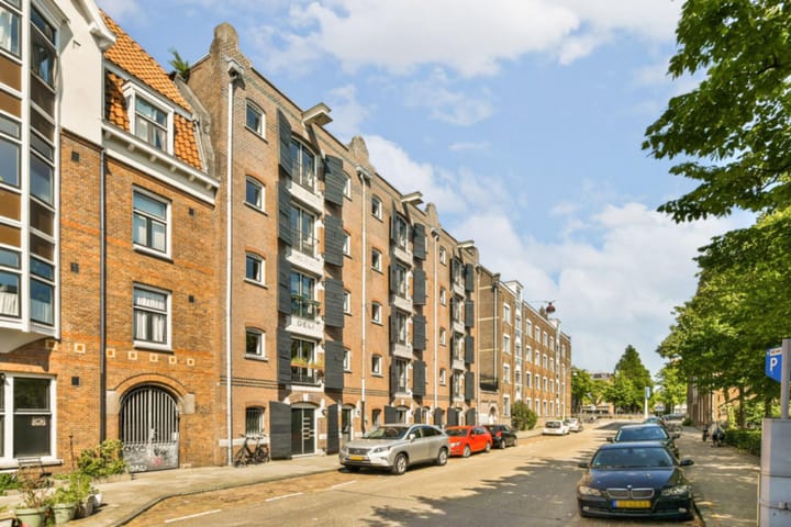 Photo 48 of Nova Zemblastraat 12-F