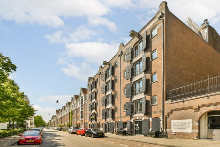 Photo 49 of Nova Zemblastraat 12-F