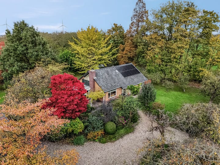 Photo 4 of Pottumsestraat 1