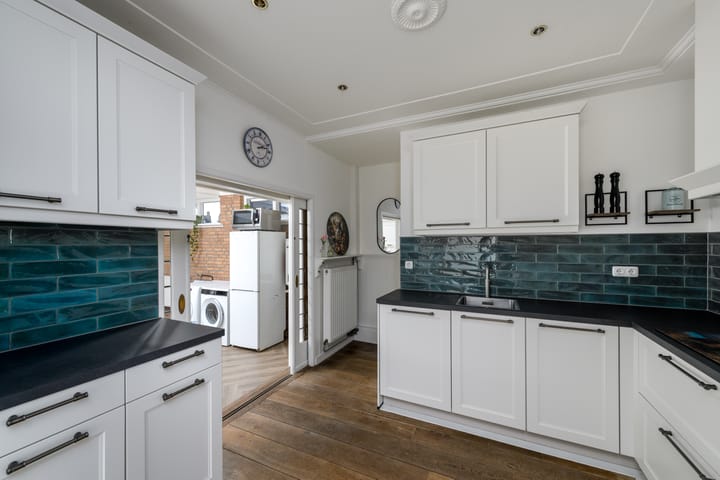 Photo 18 of Spoorsingel 37