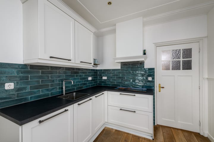 Photo 19 of Spoorsingel 37