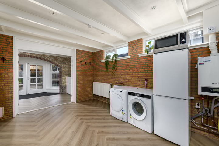 Photo 24 of Spoorsingel 37