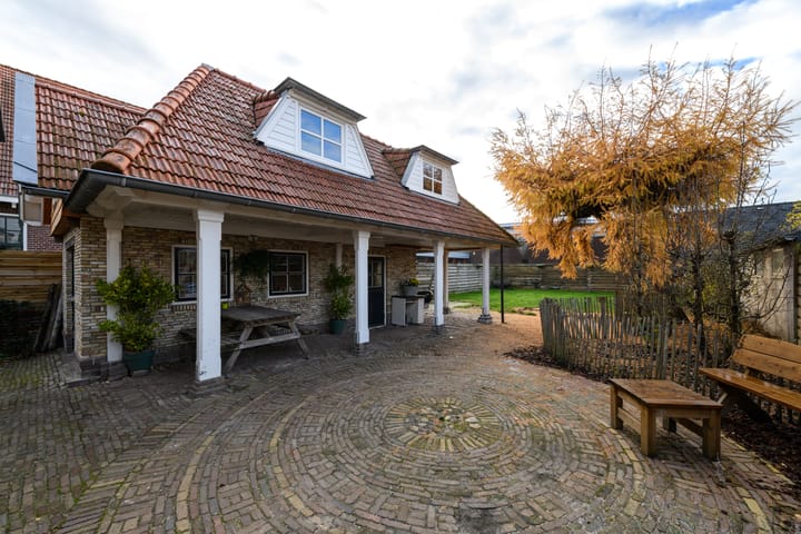 Photo 65 of Spoorsingel 37