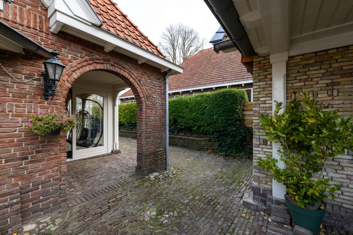 Photo 72 of Spoorsingel 37