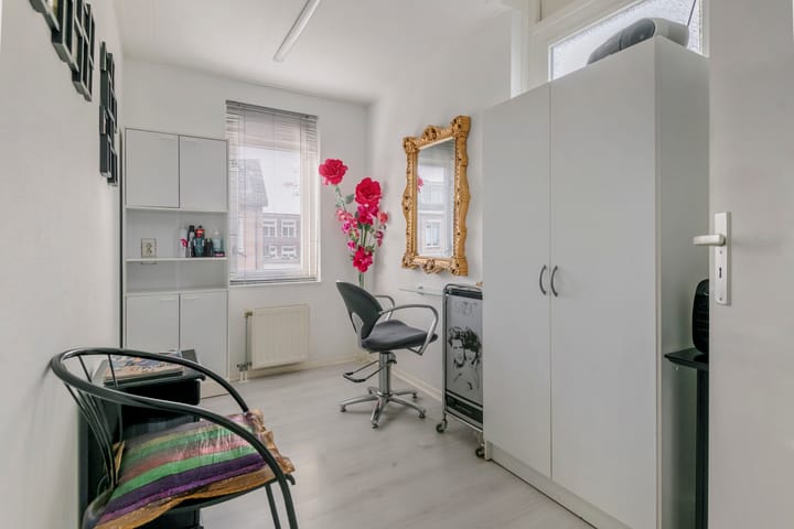 Photo 30 of Kloosterstraat 2