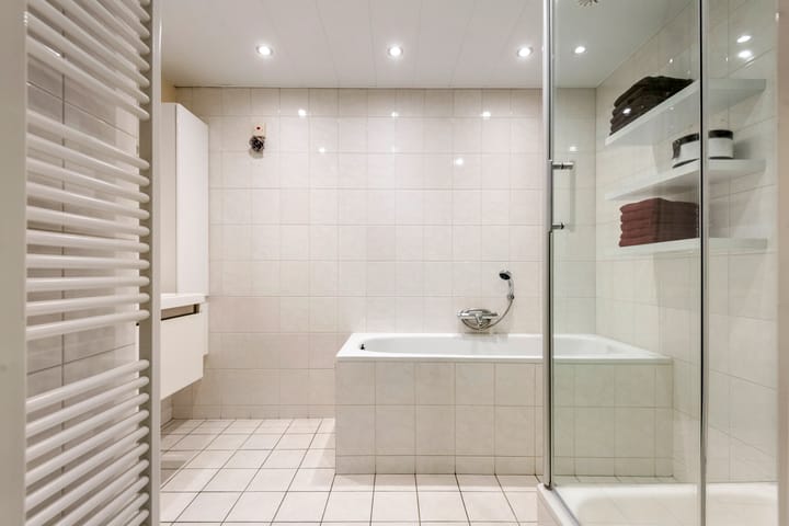 Photo 32 of Kloosterstraat 2