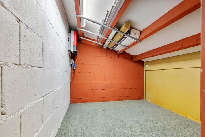 Photo 39 of Kloosterstraat 2