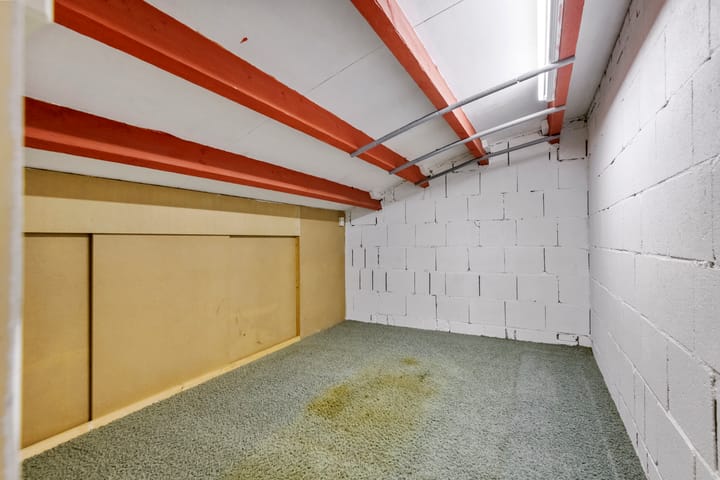 Photo 41 of Kloosterstraat 2