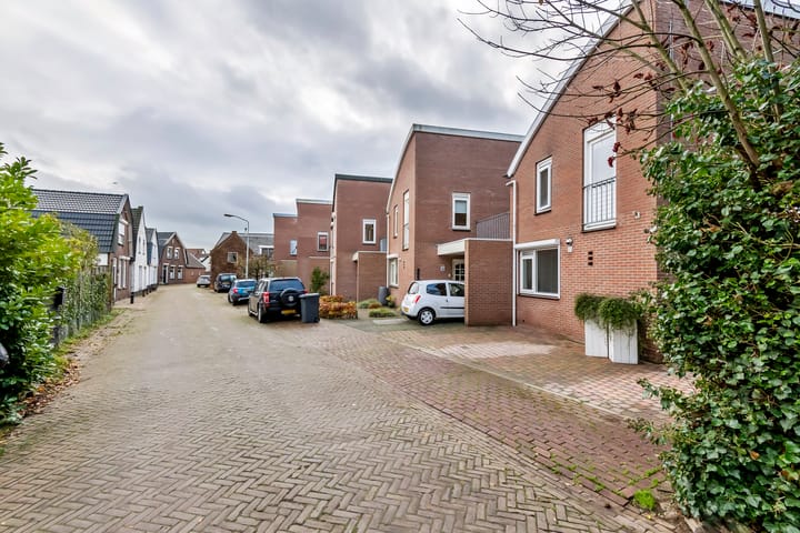 Photo 42 of Kloosterstraat 2