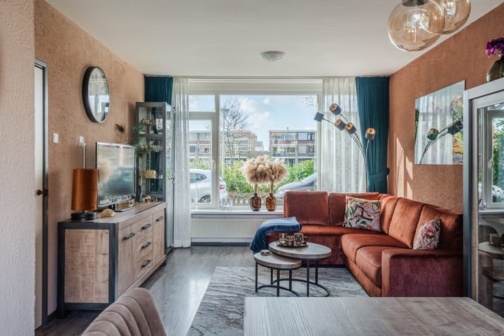 Photo 15 of van der Fuyckstraat 60