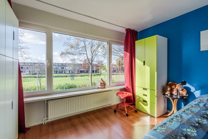 Photo 25 of van der Fuyckstraat 60