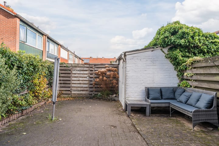 Photo 43 of van der Fuyckstraat 60