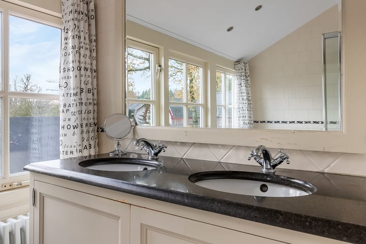 Photo 27 of Sparrenlaan 13