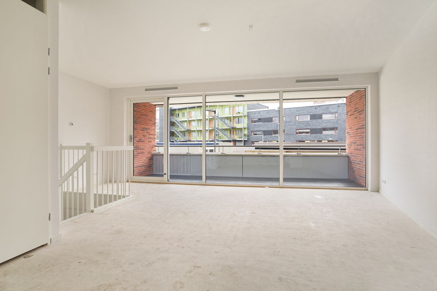 Photo 4 of Friesestraatweg 22-8