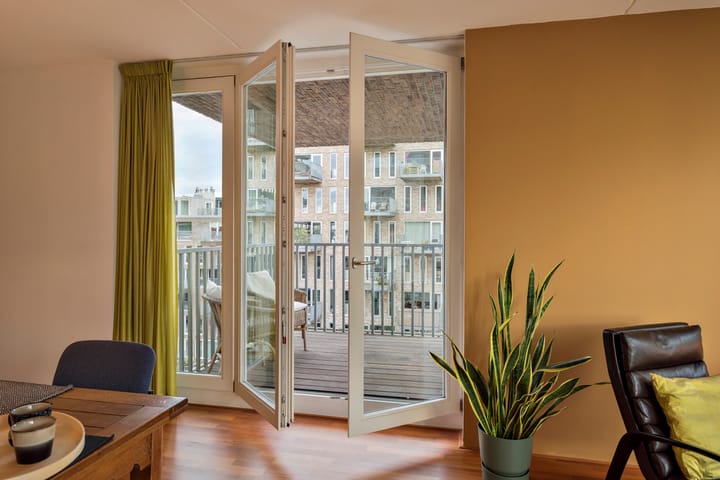 Photo 11 of Westerdok 414