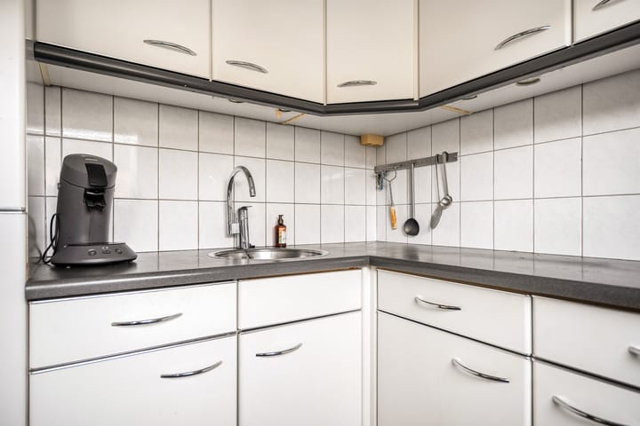 Photo 15 of Erasmuslaan 88