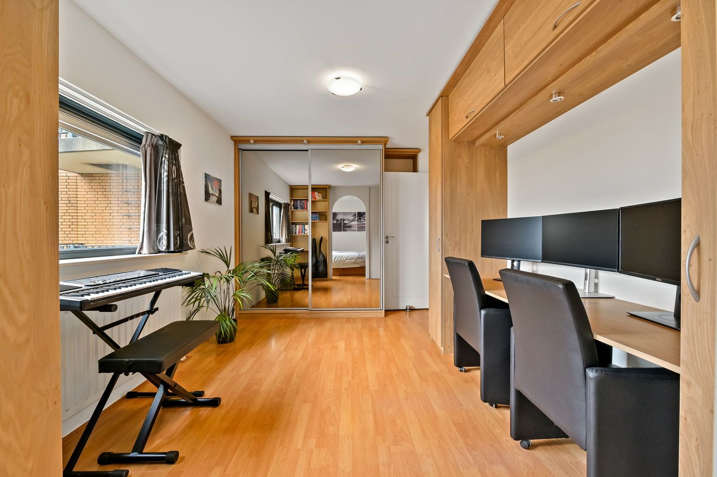 Foto 19 van Zwanebloem 24