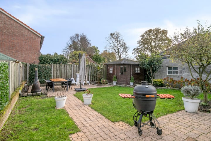 Photo 4 of Dorpsstraat 42