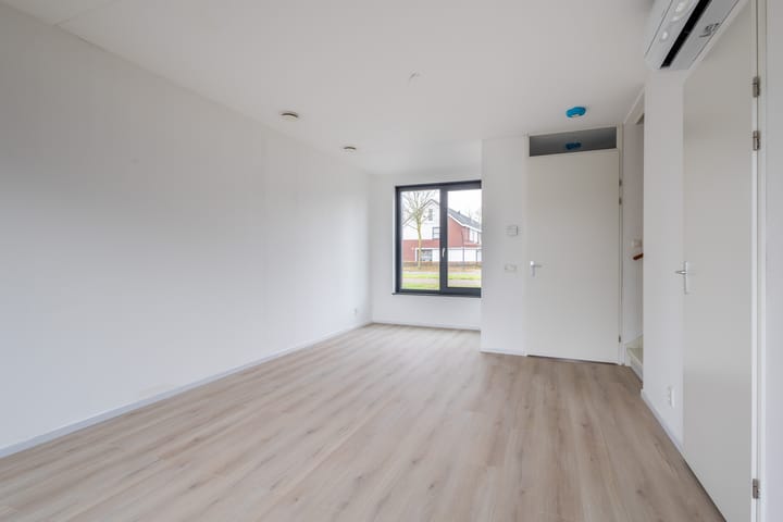 Photo 12 of Parelmoervlinder 92