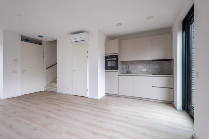 Photo 16 of Parelmoervlinder 92