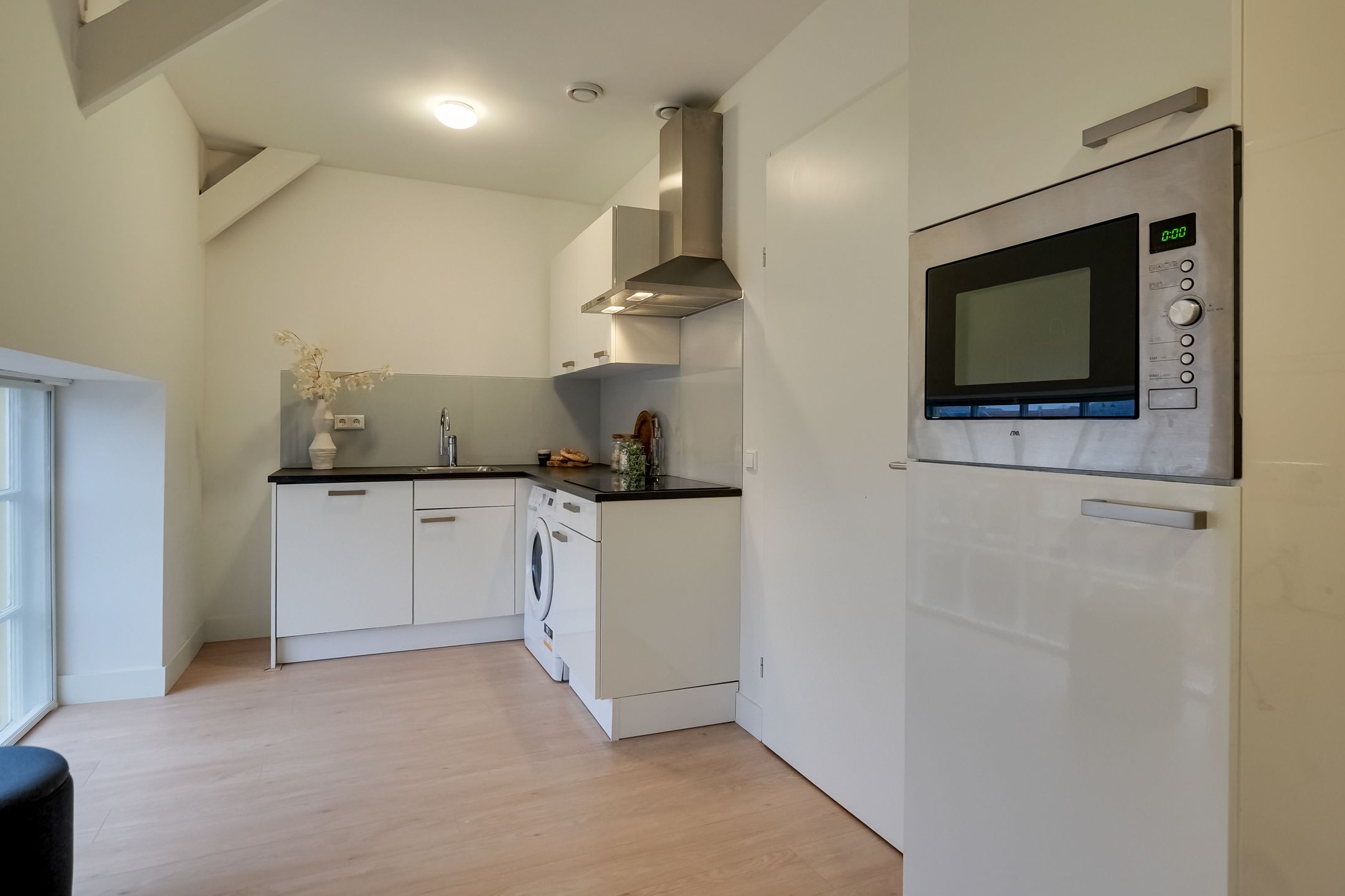 Foto 15 van Verdronkenoord 12-H