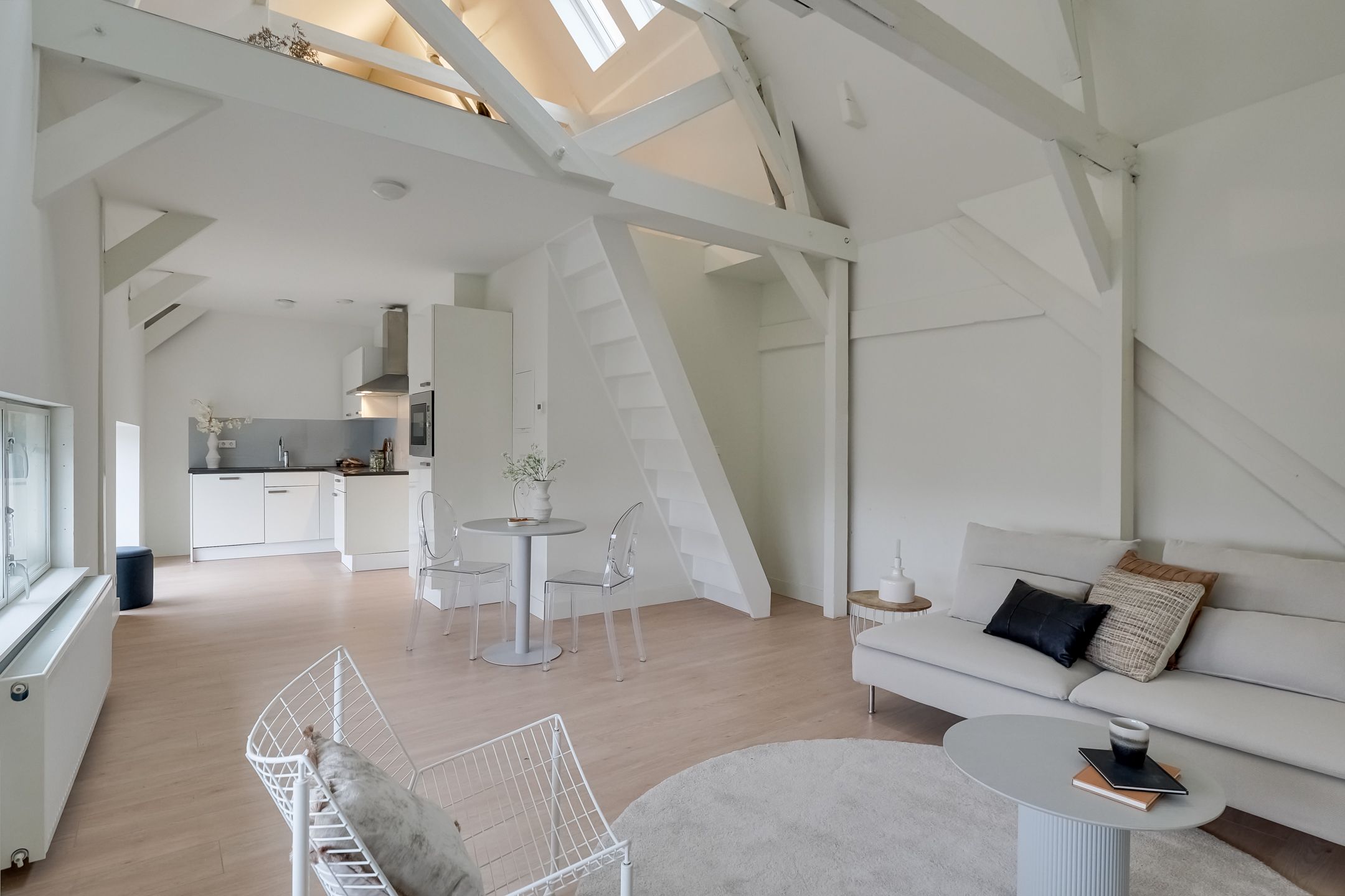 Foto 27 van Verdronkenoord 12-H