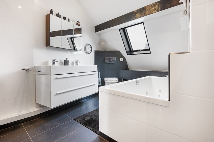 Foto 21 van Rijksweg Zuid 101