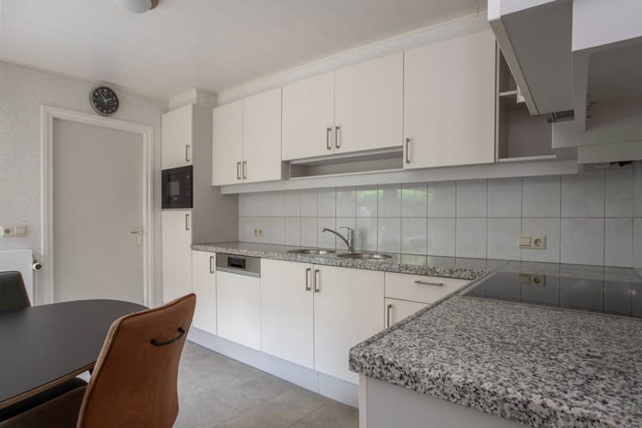 Photo 9 of D'n Alleman 21