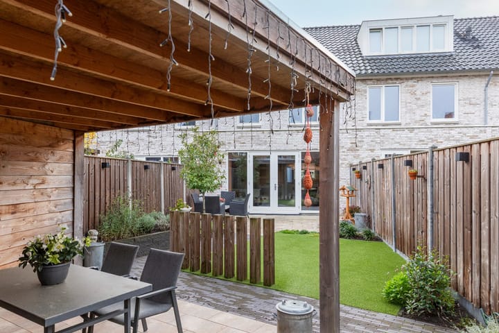 Foto 35 van H Vervoornstraat 22