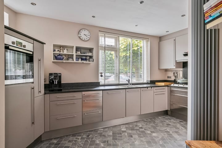 Photo 14 of Bergslandstraat 16