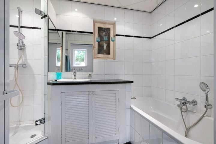 Photo 18 of Bergslandstraat 16